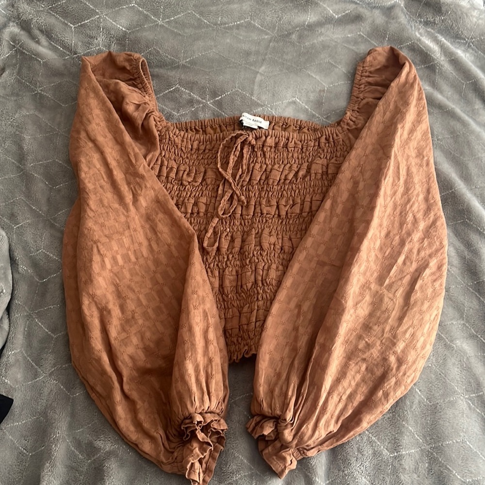 American Eagle crop top